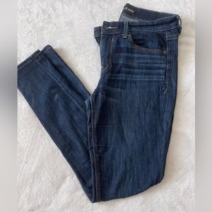 Guess Jeans - Dark Wash